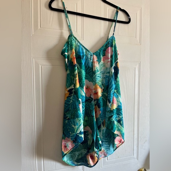 Show Me Your MuMu Tropical Print Beach Rascal Romper - Picture 9 of 14